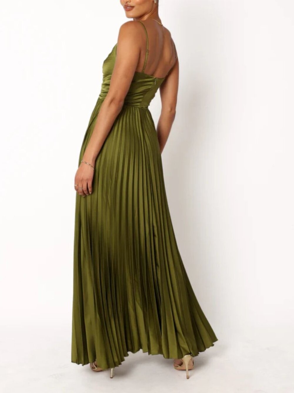Petal & Pup Naira Pleated Maxi Dress Palm Green Size 8 NWT - Picture 3 of 13